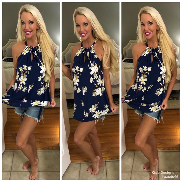 💜 LAST 1! Navy/Lavender Floral Back Tie Halter! - Picture 2 of 8